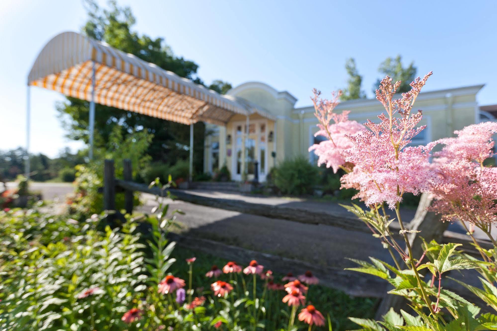 Auberge West Brome Exteriör bild
